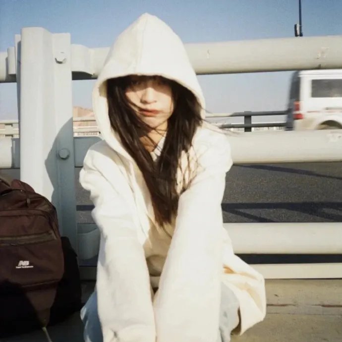 闪婚死对头后夫人在豪门杀疯了